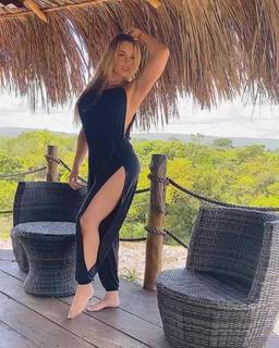 Roxana Díaz feet photo 5