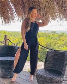 Roxana Díaz feet photo 4