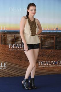 Roxane Mesquida feet photo 19