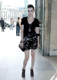 Roxane Mesquida feet photo 6