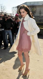 Roxane Mesquida feet photo 4