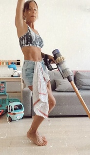 Roxane Piana feet photo 8