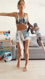 Roxane Piana feet photo 6