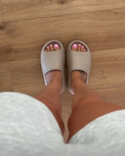 Roxane Piana feet photo 10