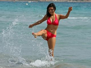 Roxanne Carrion feet photo thumbnail