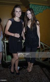 Roxanne McKee feet photo thumbnail