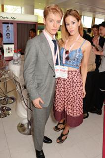 Roxanne McKee feet photo thumbnail