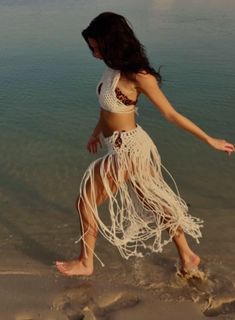 Roxie Wegiel feet photo thumbnail