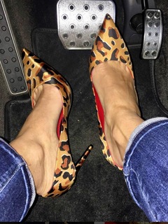 Roxy Jacenko feet photo 7