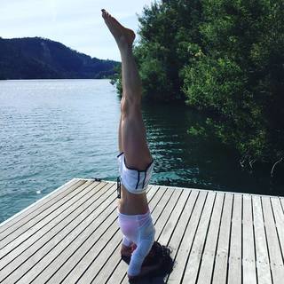 Roxy Shahidi feet photo 7