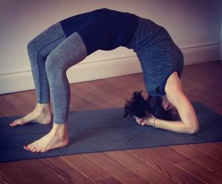 Roxy Shahidi feet photo 7
