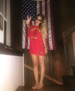 Roxy Striar feet photo 15