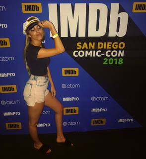 Roxy Striar feet photo 14