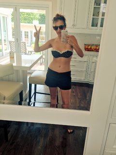 Roxy Striar feet photo 7