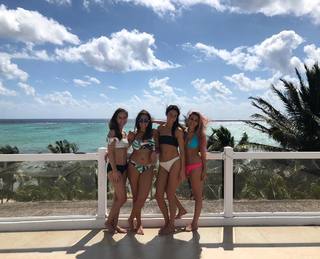 Roxy Striar feet photo 6