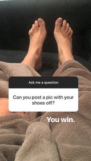 Roxy Striar feet photo 11