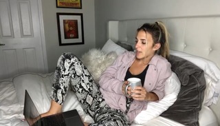 Roxy Striar feet photo 15