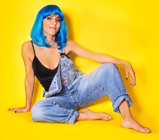 Roxy Striar feet photo 12