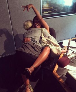 Rozonda 'Chilli' Thomas feet photo thumbnail