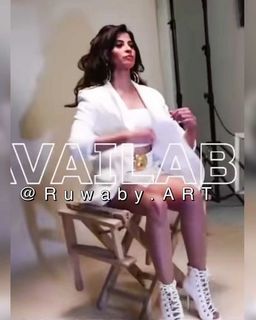 Rubi feet photo thumbnail