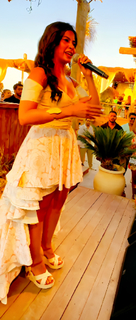 Rubi feet photo thumbnail