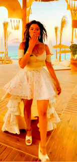 Rubi feet photo thumbnail