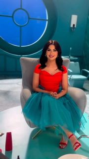 Rubi feet photo thumbnail