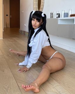 Rubi Rose feet photo thumbnail