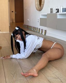 Rubi Rose feet photo thumbnail