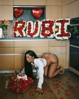 Rubi Rose feet photo thumbnail