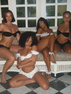 Rubi Rose feet photo thumbnail