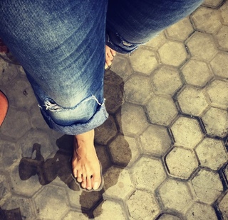 Rubika Liyaquat feet photo 2