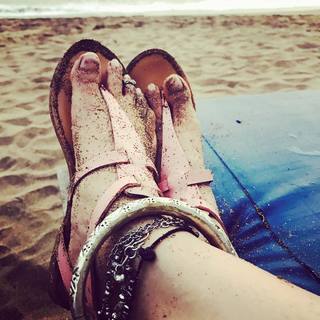 Rubina Dilaik feet photo thumbnail