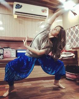 Rubina Dilaik feet photo thumbnail