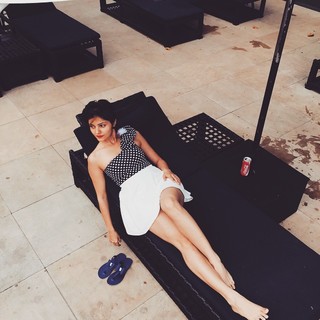 Rubina Dilaik feet photo thumbnail