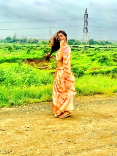 Rubina Dilaik feet photo thumbnail