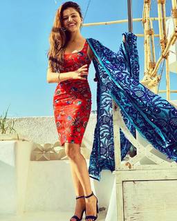 Rubina Dilaik feet photo thumbnail