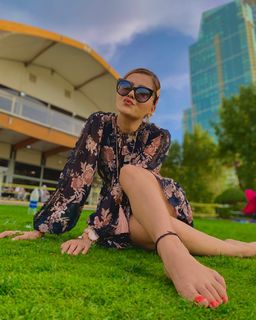 Rubina Dilaik feet photo thumbnail