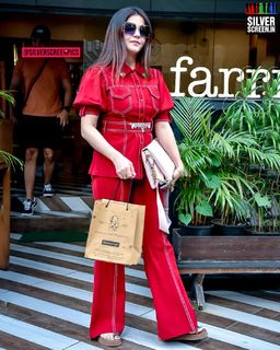 Rubina Dilaik feet photo thumbnail