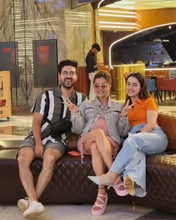 Rubina Dilaik feet photo thumbnail