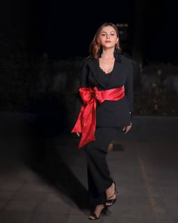 Rubina Dilaik feet photo thumbnail