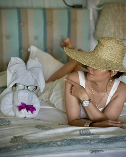 Rubina Dilaik feet photo thumbnail