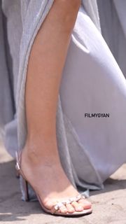 Rubina Dilaik feet photo thumbnail