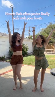 Ruby Jay feet photo 3