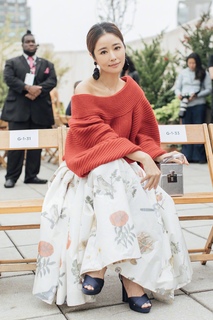 Ruby Lin feet photo 5