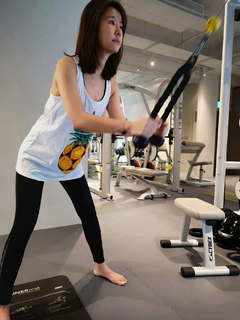 Ruby Lin feet photo 10