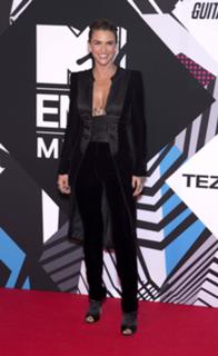 Ruby Rose feet photo thumbnail