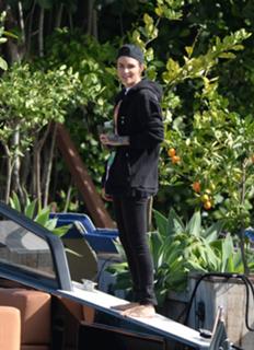 Ruby Rose feet photo thumbnail