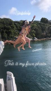 Ruby Rose feet photo thumbnail