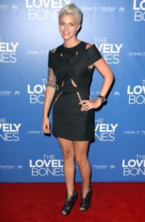 Ruby Rose feet photo thumbnail